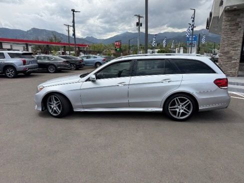 Used 2015 Mercedes-Benz E 350 4MATIC Wagon w/ Premium 1 Package image 4