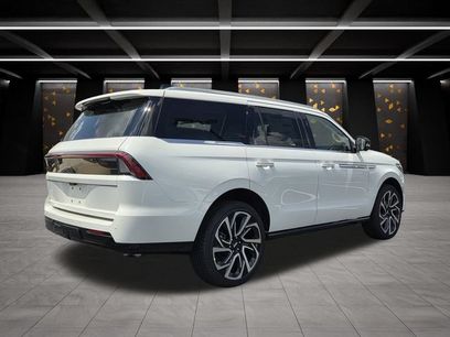 New 2027 Lincoln Navigator Reserve