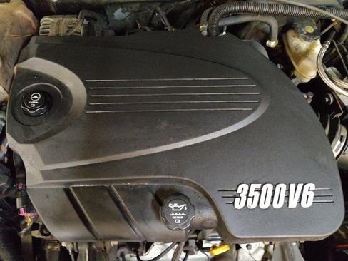 Used 2010 Chevrolet Impala LS image 30