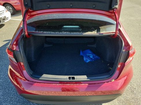 Used 2025 Toyota Corolla LE image 19