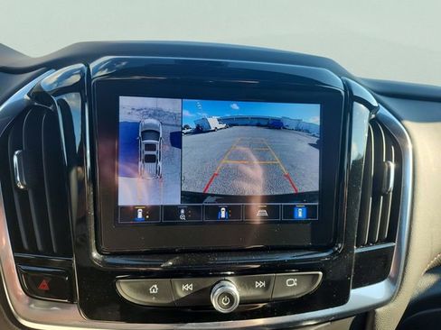 Certified 2023 Chevrolet Traverse RS w/ LPO, Floor Liner Package image 11