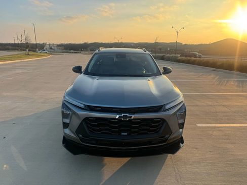 Used 2025 Chevrolet Trax ACTIV w/ Driver Confidence Package image 9