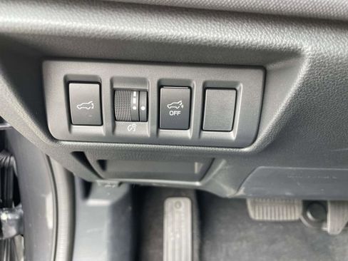 Used 2025 Subaru Outback Premium w/ Popular Package #1 image 20