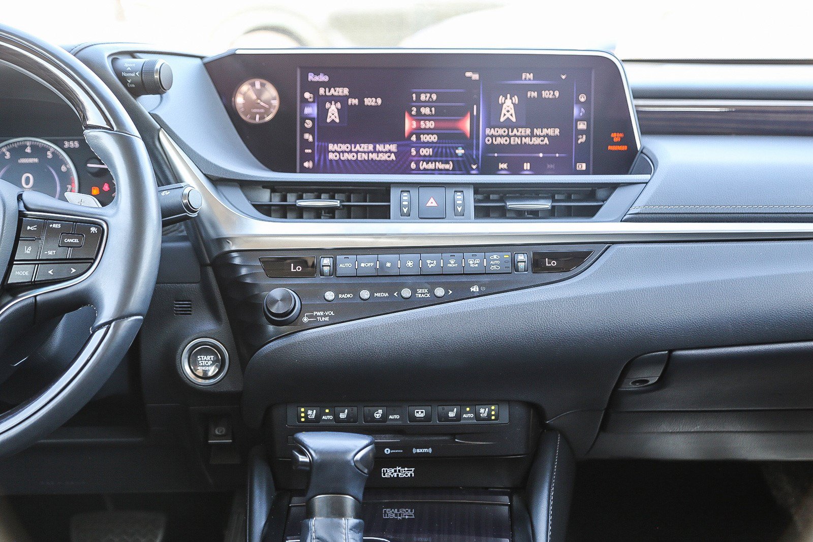 Used 2019 Lexus ES 350 Ultra Luxury w/ Accessory Package 2 FWD image 13