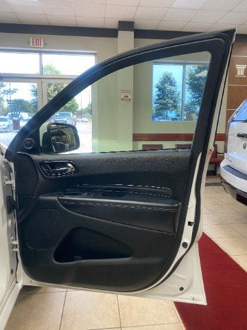 Used 2022 Dodge Durango R/T RWD image 11