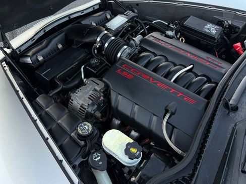 Used 2007 Chevrolet Corvette Convertible w/ Preferred Equipment Group image 40