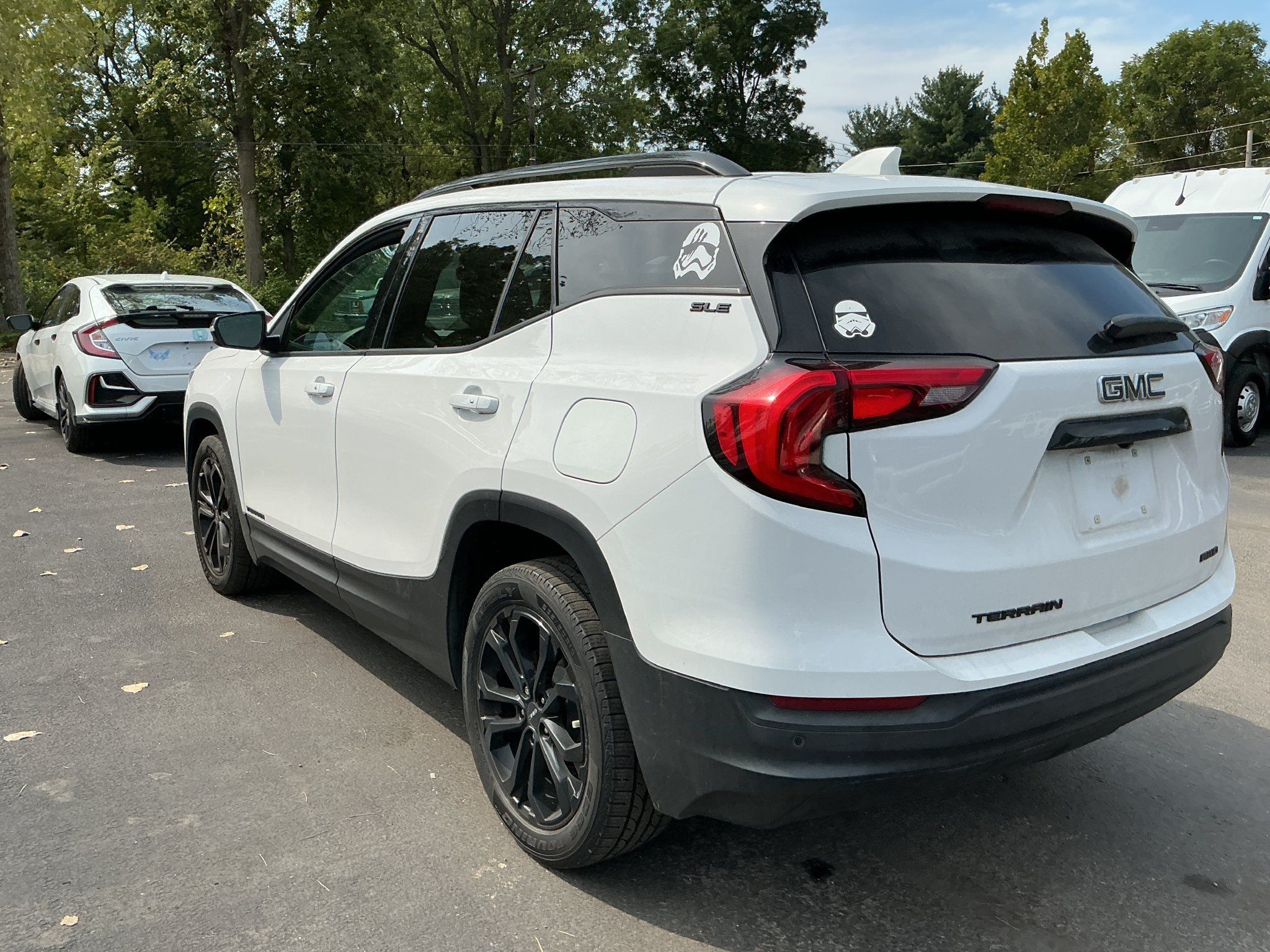 Used 2020 GMC Terrain SLE w/ Driver Convenience Package AWD/4WD image 4