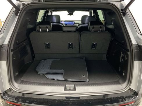 Used 2026 Buick Enclave Sport Touring w/ Power Package FWD image 24