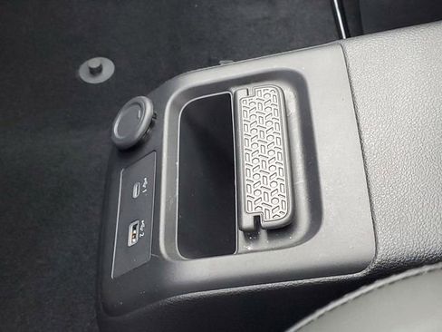 Certified 2023 Nissan Ariya ENGAGE image 22