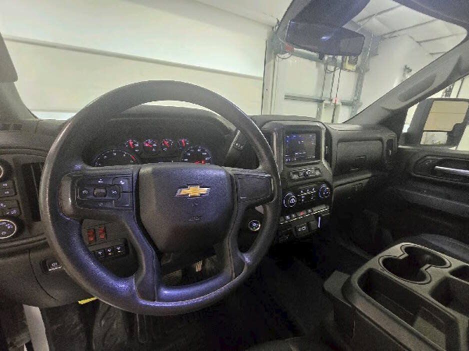 Used 2024 Chevrolet Silverado 2500 W/T w/ WT Fleet Convenience Package AWD/4WD image 15