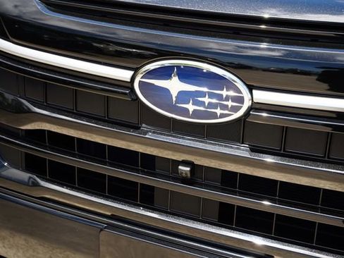Used 2025 Subaru Forester Touring AWD/4WD image 17