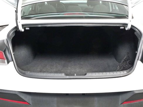 Used 2024 Hyundai Elantra SEL FWD image 26