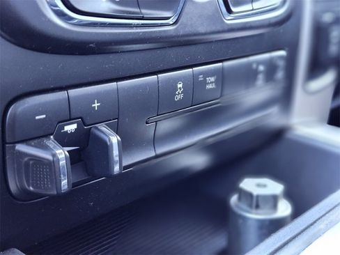 Used 2016 RAM 1500 Big Horn image 22