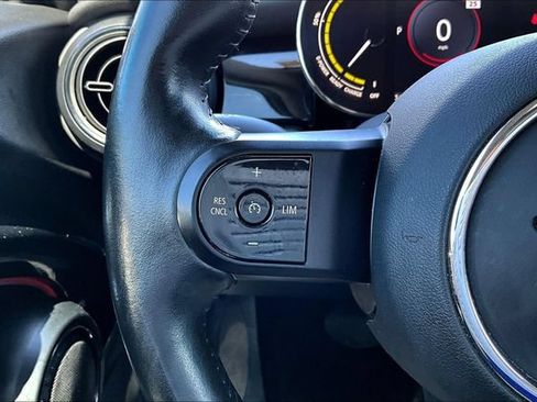 Used 2022 MINI Cooper SE FWD image 10