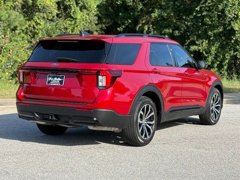 Used 2026 Ford Explorer ST-Line w/ Premium Package RWD image 14