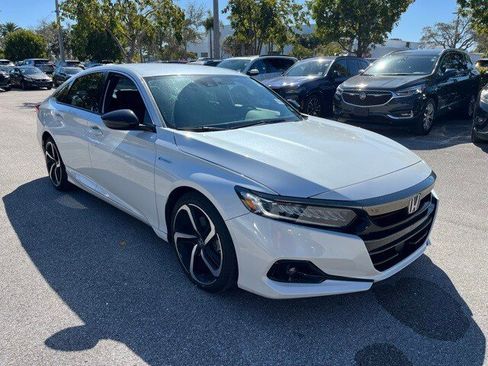 Used 2022 Honda Accord Sport image 1