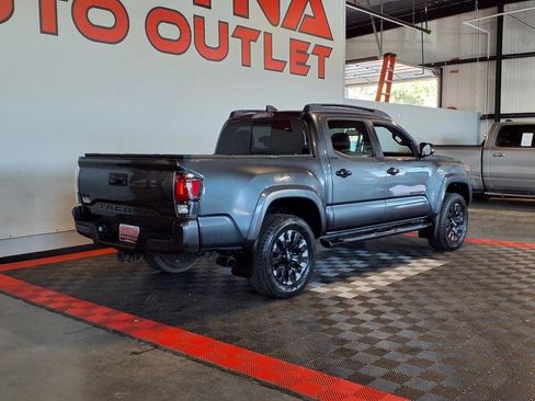 Used 2021 Toyota Tacoma Limited w/ Nightshade Package image 5