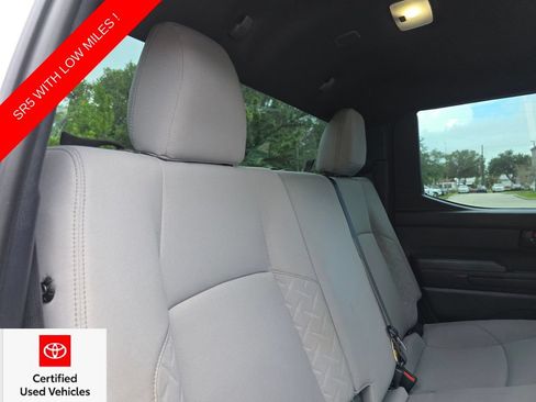 Certified 2025 Toyota Tacoma SR5 AWD/4WD image 18