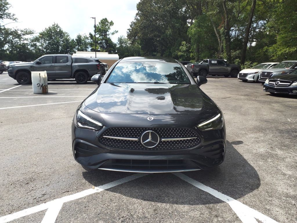 Certified 2025 Mercedes-Benz CLE 300 4MATIC Coupe image 2