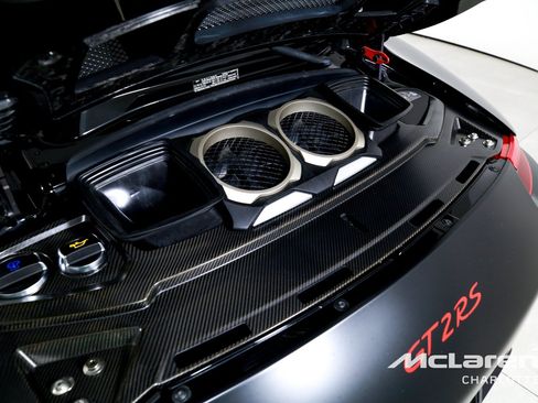 Used 2018 Porsche 911 GT2 RS RWD image 23