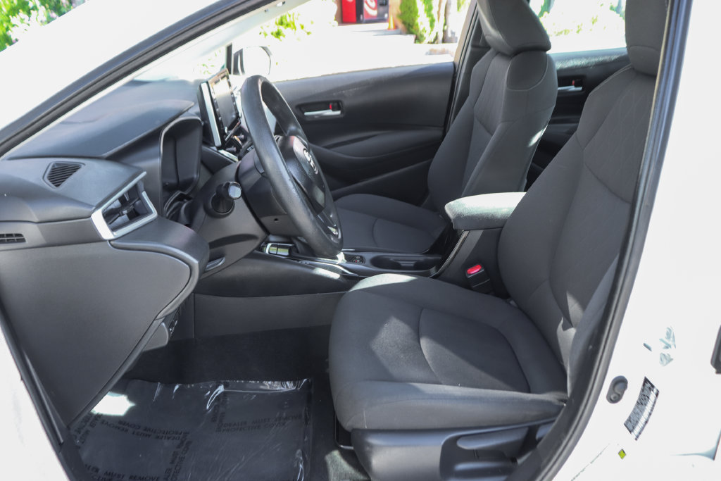 Used 2020 Toyota Corolla LE w/ Carpet Mat Package (TMS) FWD image 16