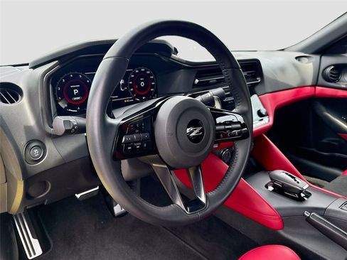 Used 2024 Nissan Z Performance w/ Floor Mat Package image 10