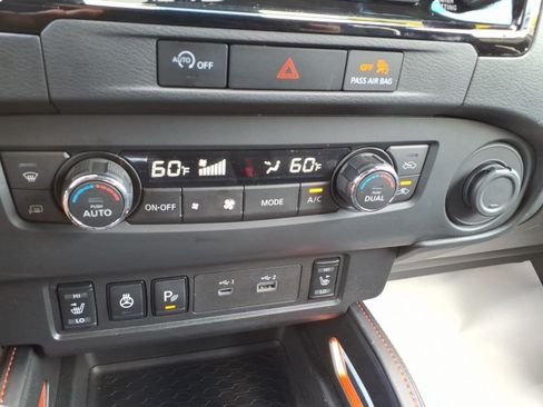 Used 2024 Nissan Frontier PRO-4X w/ Pro Premium Package AWD/4WD image 21