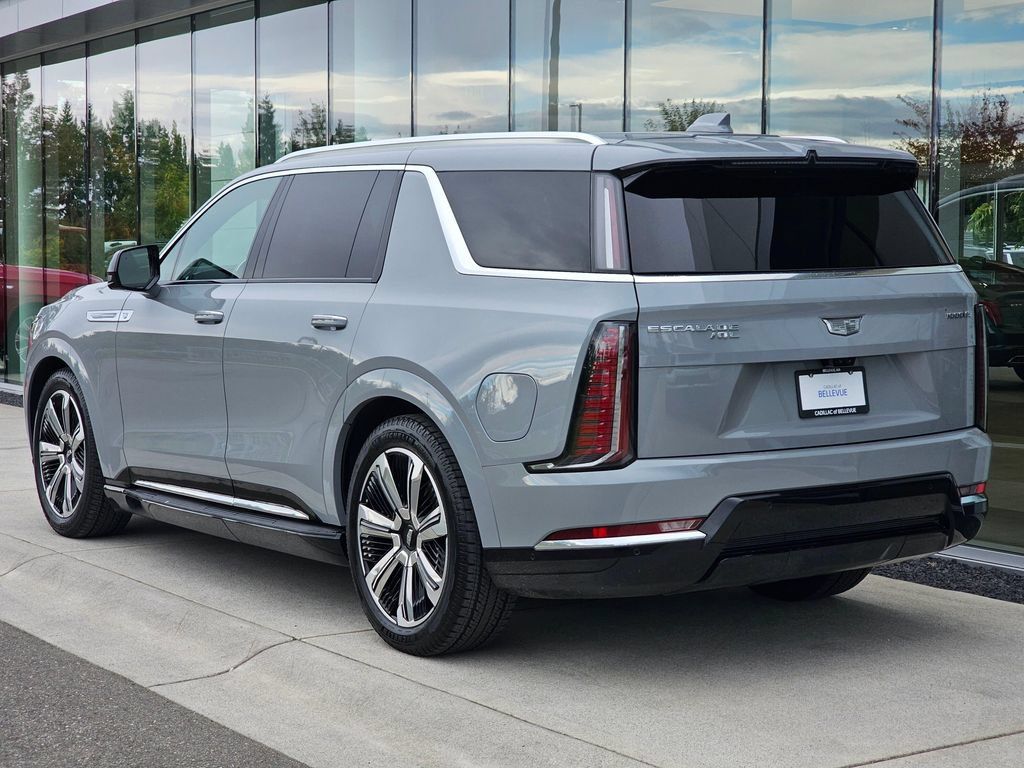 New 2026 Cadillac Escalade IQL Luxury AWD/4WD image 3