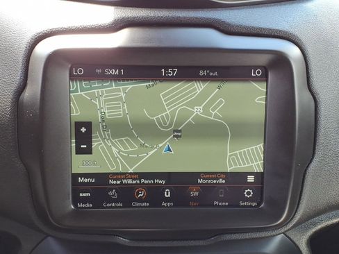 Certified 2022 Jeep Renegade Altitude w/ Convenience Group AWD/4WD image 13