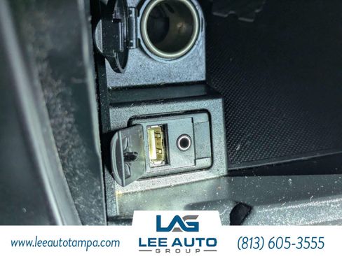 Used 2015 Toyota Camry SE FWD image 20