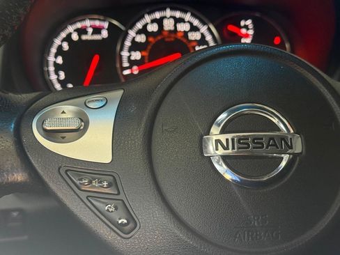 Used 2010 Nissan Maxima 3.5 SV w/ Cold Pkg FWD image 26