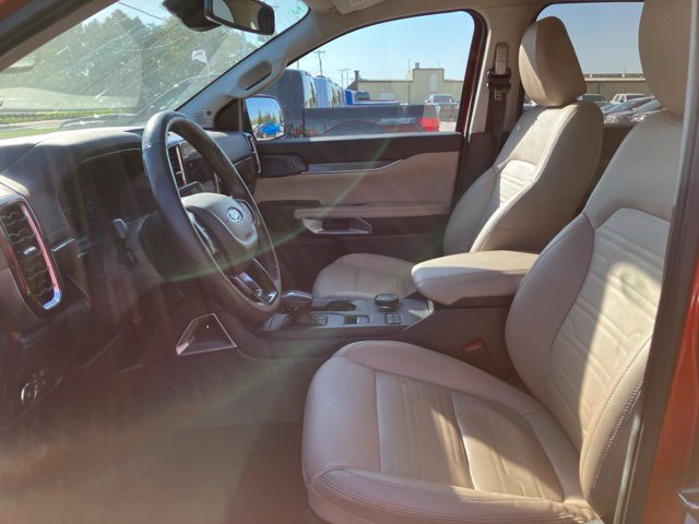 Used 2024 Ford Ranger Lariat w/ Trailer Tow Package AWD/4WD image 17