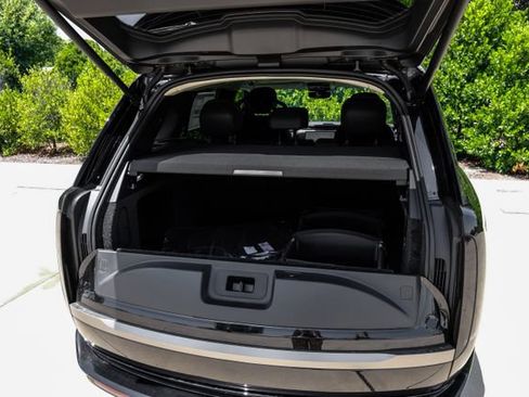 New 2026 Land Rover Range Rover SE AWD/4WD image 68