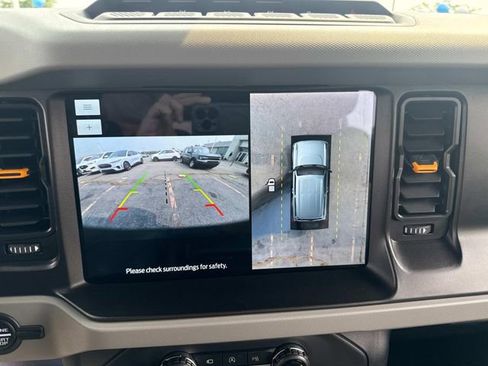 Used 2022 Ford Bronco Badlands image 22