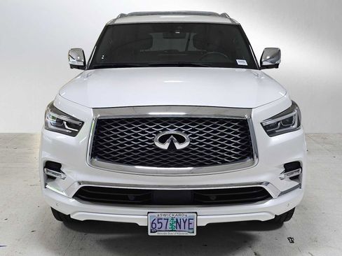 Used 2023 INFINITI QX80 Sensory w/ All-Season Package AWD/4WD image 8