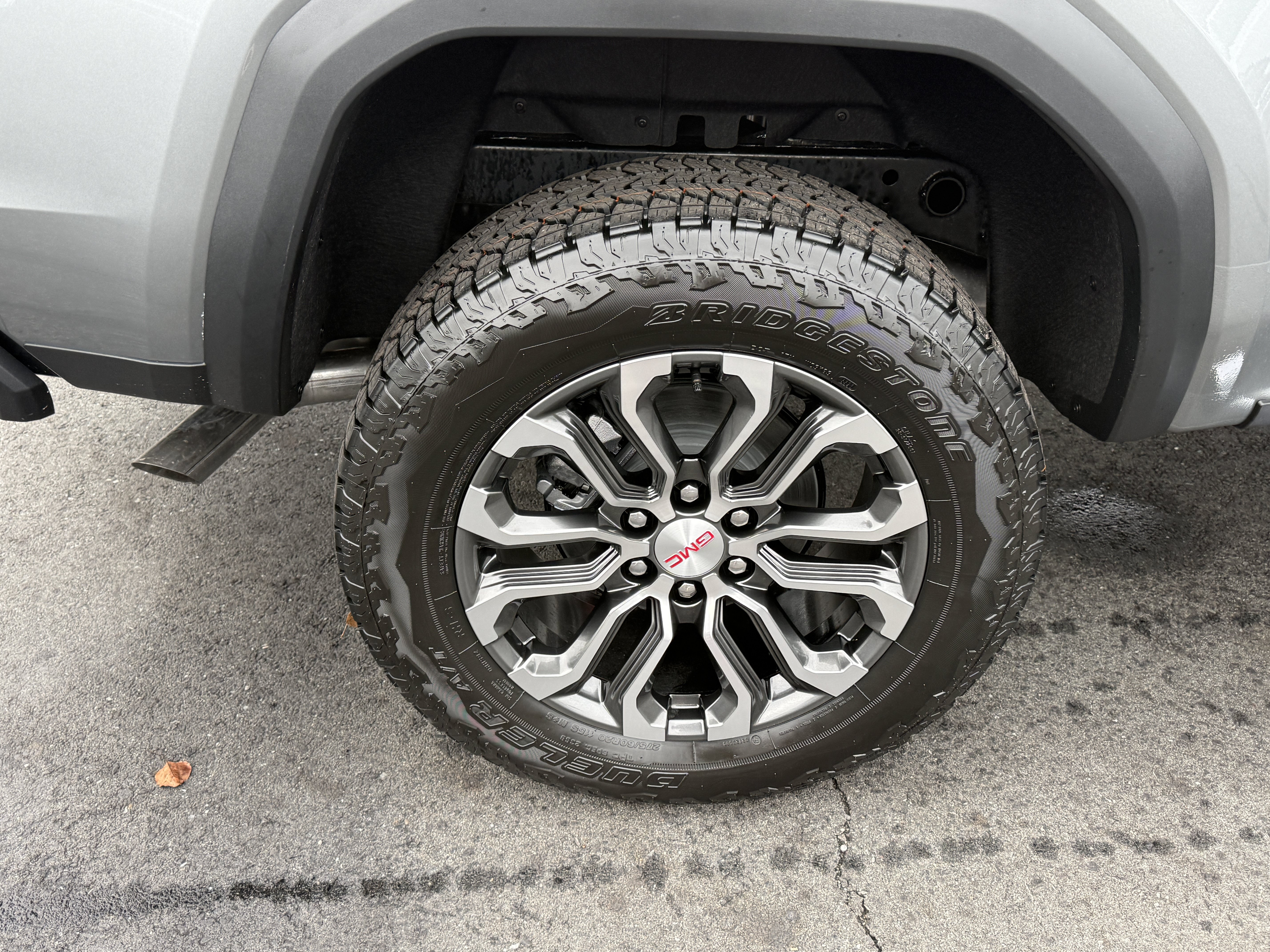 New 2026 GMC Canyon Denali AWD/4WD image 11