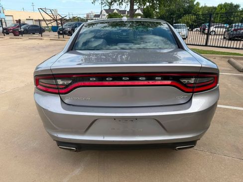 Used 2016 Dodge Charger SXT RWD image 7