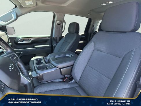 Used 2023 Chevrolet Silverado 1500 RST AWD/4WD image 25