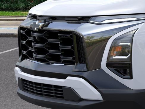 New 2026 Chevrolet Equinox ACTIV image 13