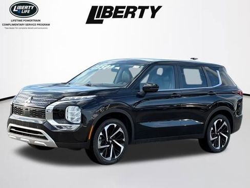 Used 2023 Mitsubishi Outlander SE image 7