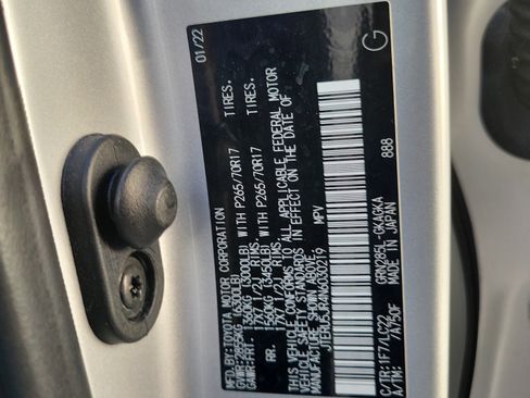 Used 2022 Toyota 4Runner TRD Off-Road Premium image 30