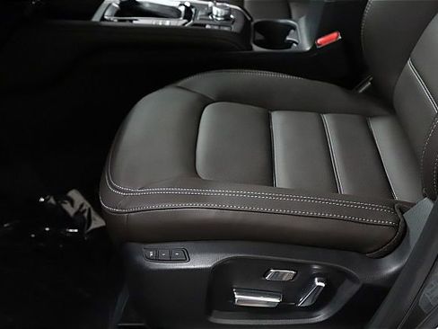Used 2025 MAZDA CX-5 Signature image 21
