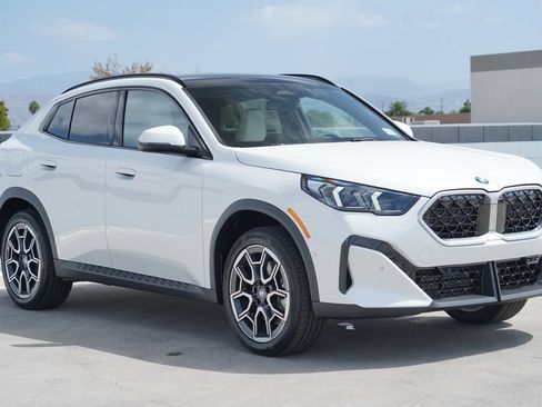 New 2027 BMW X2 xDrive28i AWD/4WD image 3