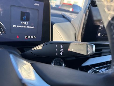 Used 2024 Honda Prologue Touring image 19