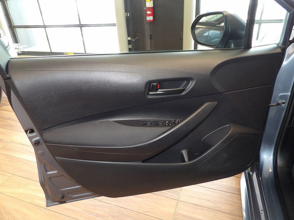 Used 2023 Toyota Corolla LE FWD image 23