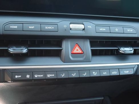 New 2026 Kia K4 FWD image 25