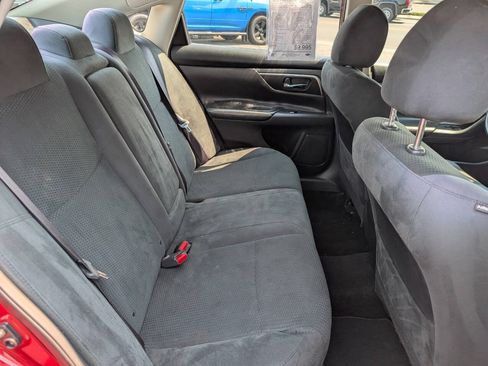 Used 2015 Nissan Altima 2.5 S w/ Power Driver Seat Package FWD image 14