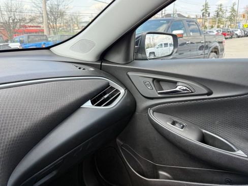 Used 2024 Chevrolet Malibu LS image 22