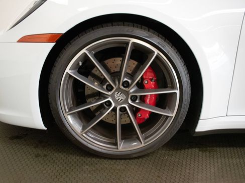 Certified 2022 Porsche 911 Carrera 4S AWD/4WD image 19