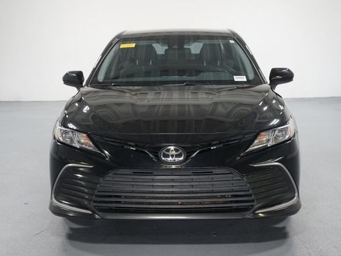 Used 2024 Toyota Camry LE FWD image 2
